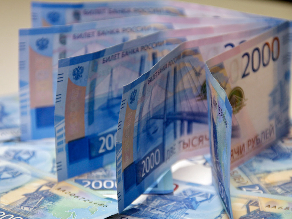 Пользоваться наличными перестали лишь 2% сограждан
