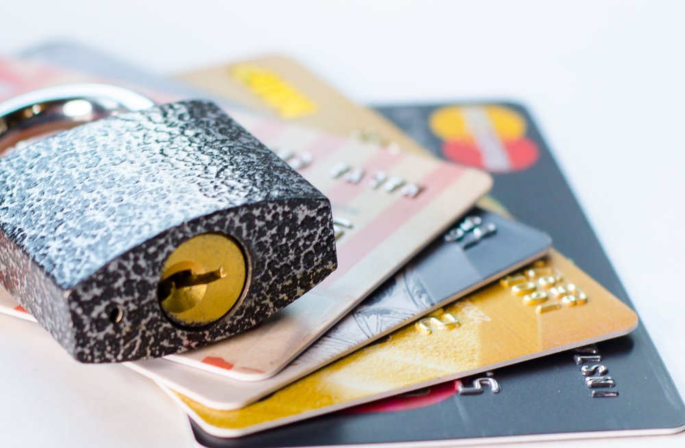 Счета Депардье заморозили новосибирские налоговики