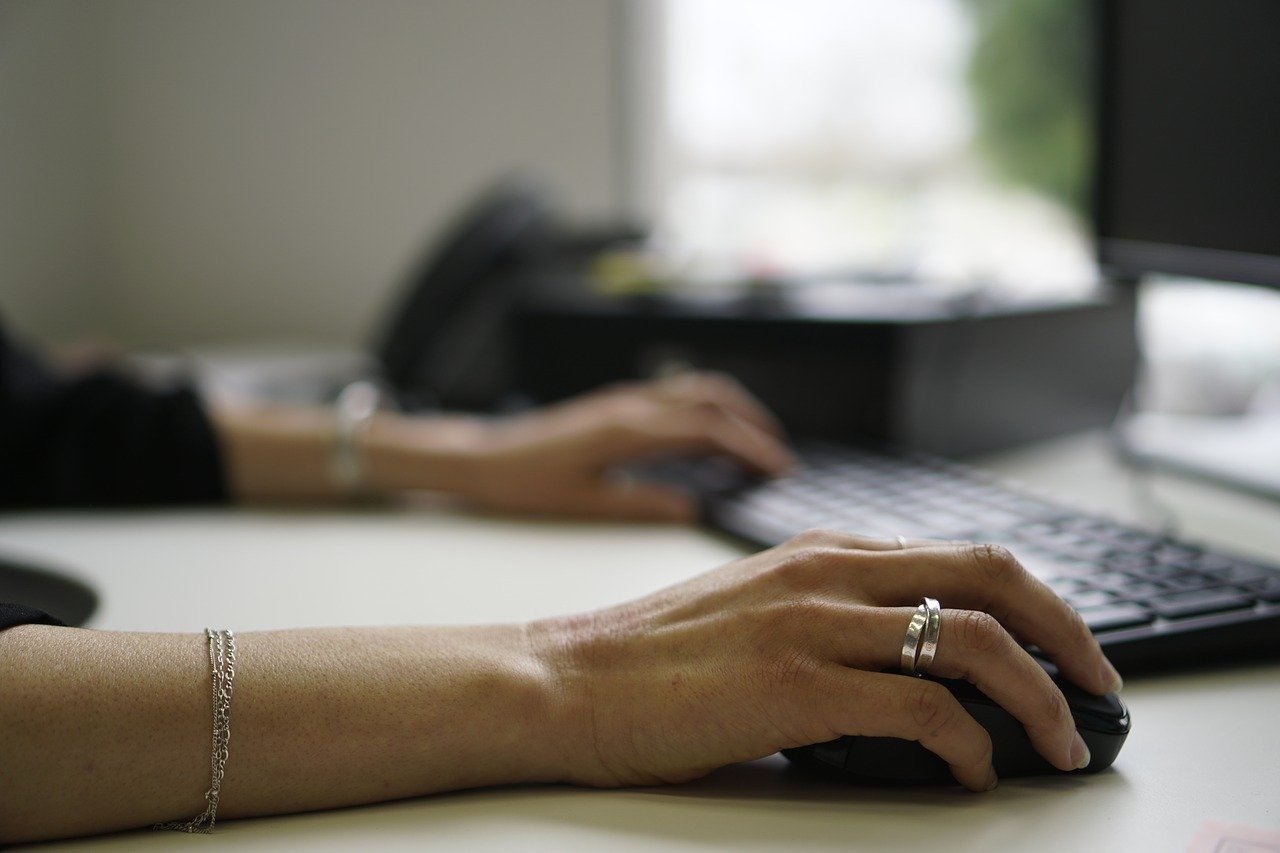 Налогоплательщиков внесут в базу