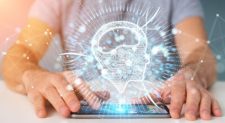 Разница в развитии ИИ-технологий в крупных банках и финтех-компаниях