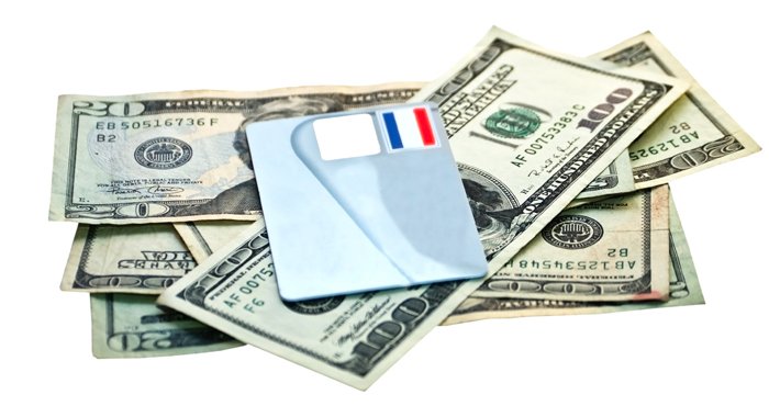 Комиссия на снятие денег с кредитной карты