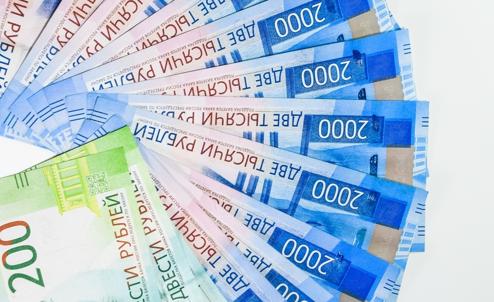 Зарплаты бюджетников поднимут почти на 4%