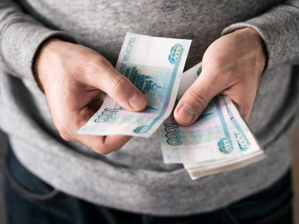 Реальная зарплата россиян увеличилась