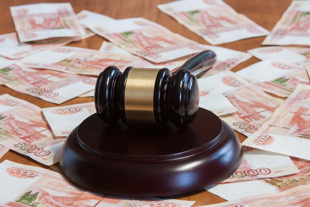 Счётная палата выяснила, зачем таможенникам диваны со встроенными барами