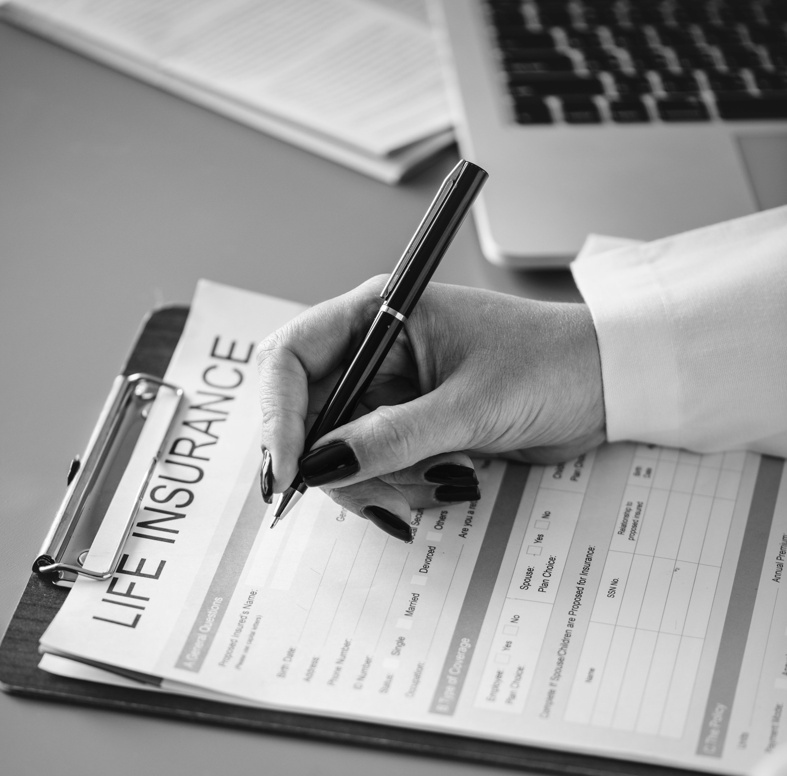 Банкиры наносят ответный удар: битва за страховку